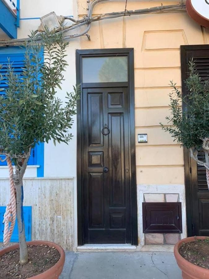Bed and Breakfast Da Cappellini Изола-делле-Феммине Экстерьер фото