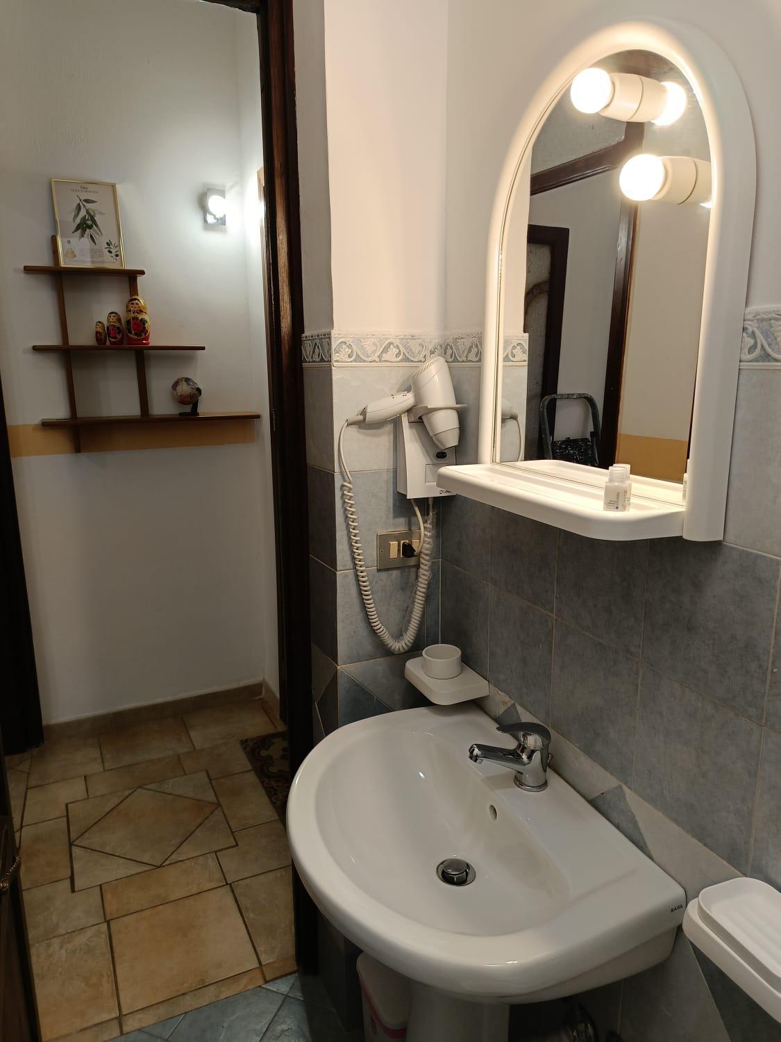 Bed and Breakfast Da Cappellini Изола-делле-Феммине Экстерьер фото