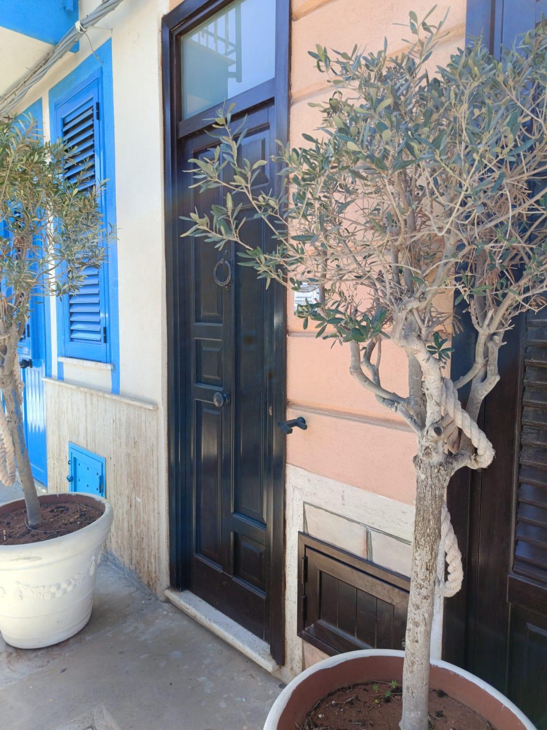 Bed and Breakfast Da Cappellini Изола-делле-Феммине Экстерьер фото